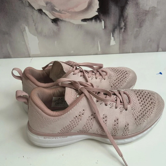 ! APL Techloom Pro Rose White Women’s 10 Sneakers - Picture 7 of 7